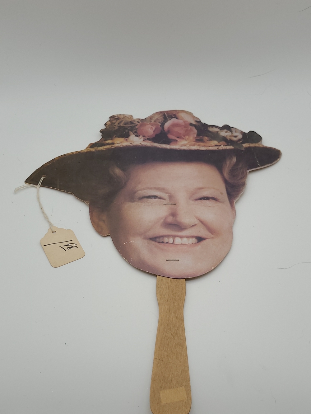 Vintage Minnie Pearl Grand Ole Opry Hand Fan Souvenir Hat Price With $1.98 Tag